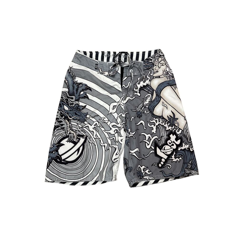 RARE Lost Enterprises Masters of Mayhem Naked Woman Skull Dragon Board Shorts 30